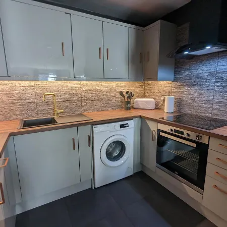 Beautiful Modern Coventry City Centre Apartment Exterior photo