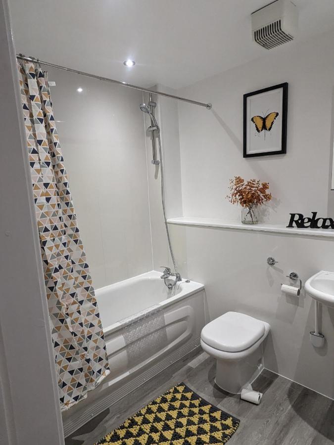 Beautiful Modern Centre *
